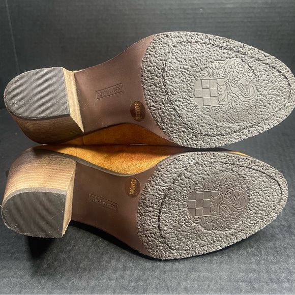 Vince Camuto Light Brown distressed suede booties 5.5M 3” heels PRICE VERY FIRM! - Picture 8 of 14
